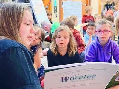 Classroom read-along with a teacher